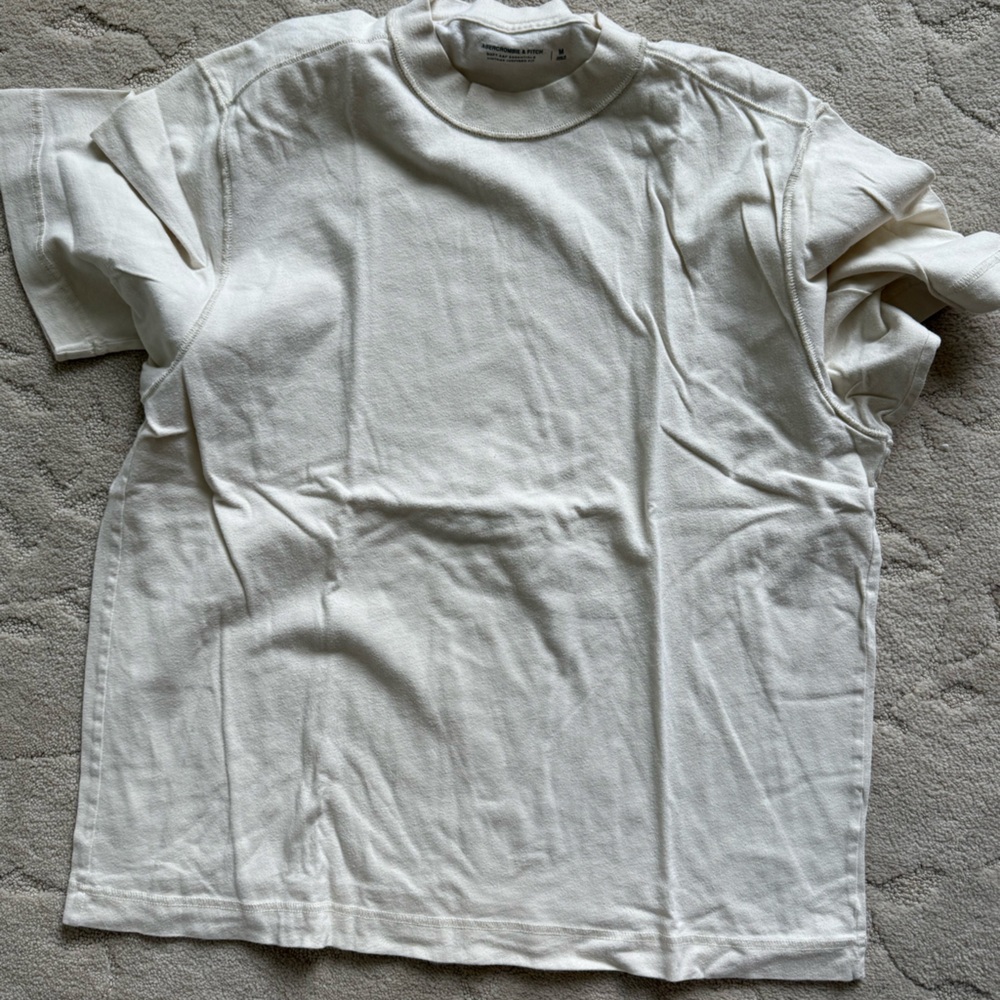 Abercrombie Tshirt